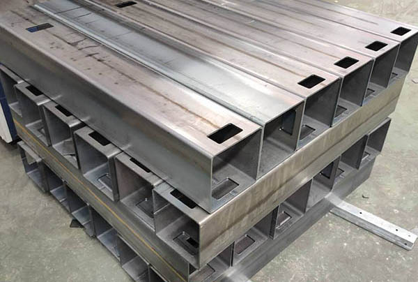 昌吉大口径无缝方管